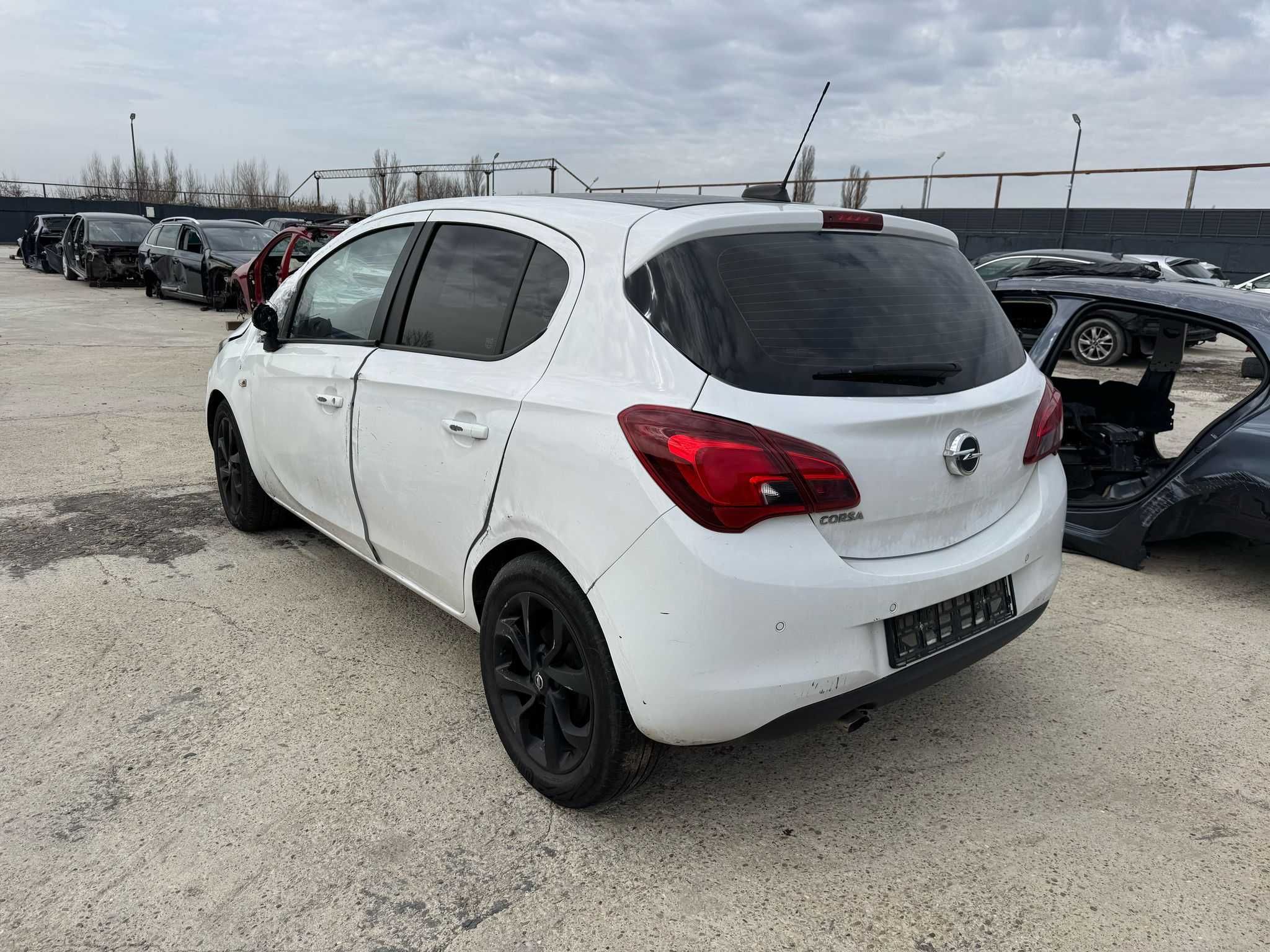 Dezmembrez Opel Corsa 1,2 Cod Motor B12XL