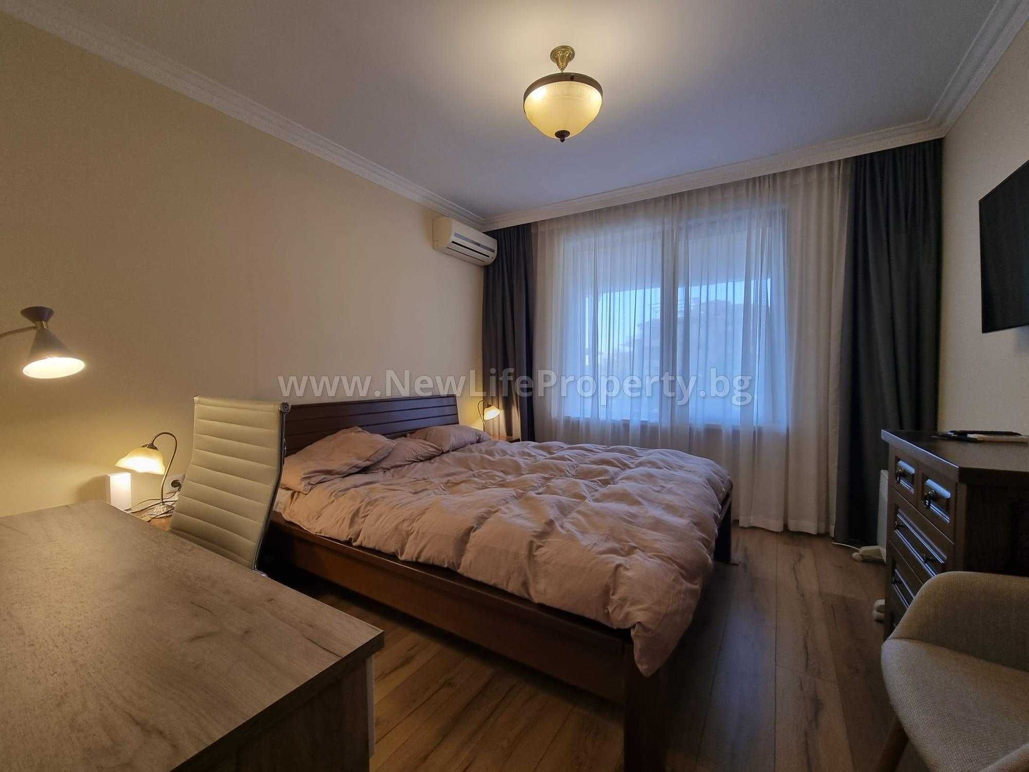 Тристаен апартамент в комплекс Porto Paradiso, Свети Влас