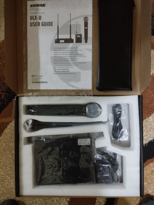 Shure ULXD beta 58A model placă mare.