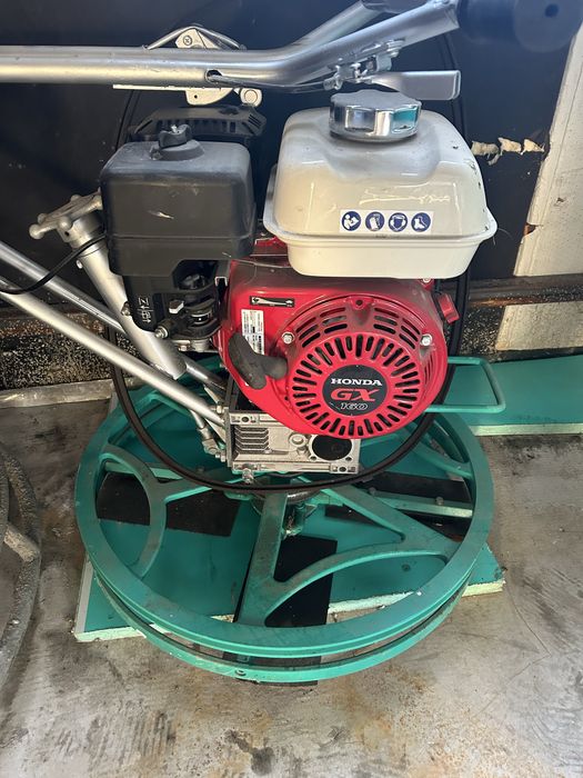 Renault mascot pompa sapa mecanizata