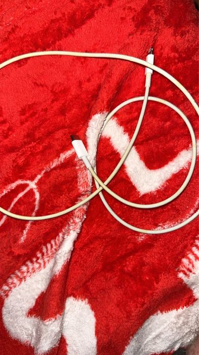 Cablu incarcator iphone