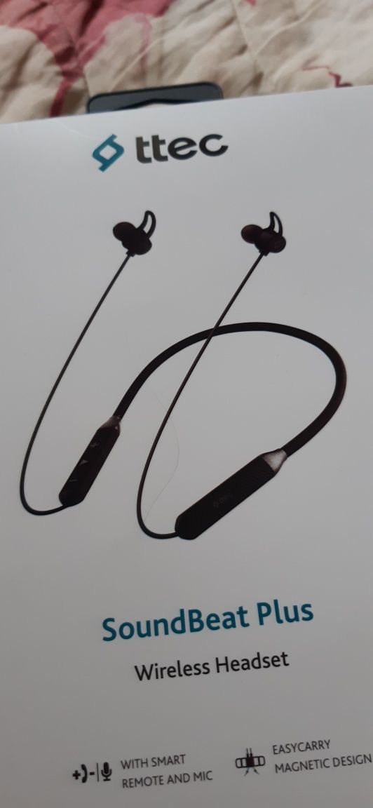 Комплект слушалки и аксесоар за телефон