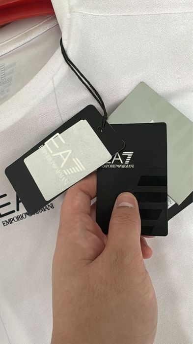 Продам вещи EA7 мужской