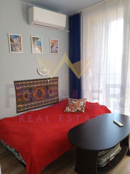 Дава се под наем Едностаен апартамент в Варна, Христо Ботев - 28 кв.м за 280.5 € - Снимка #1