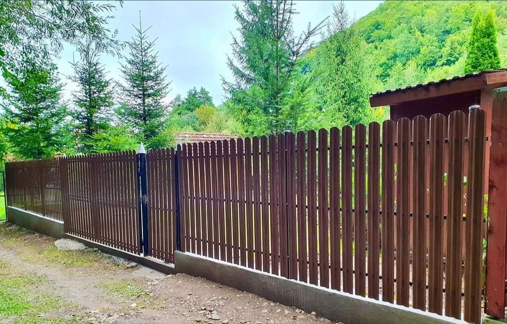 Construim garduri și porți