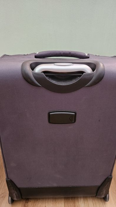 Куфар American tourister