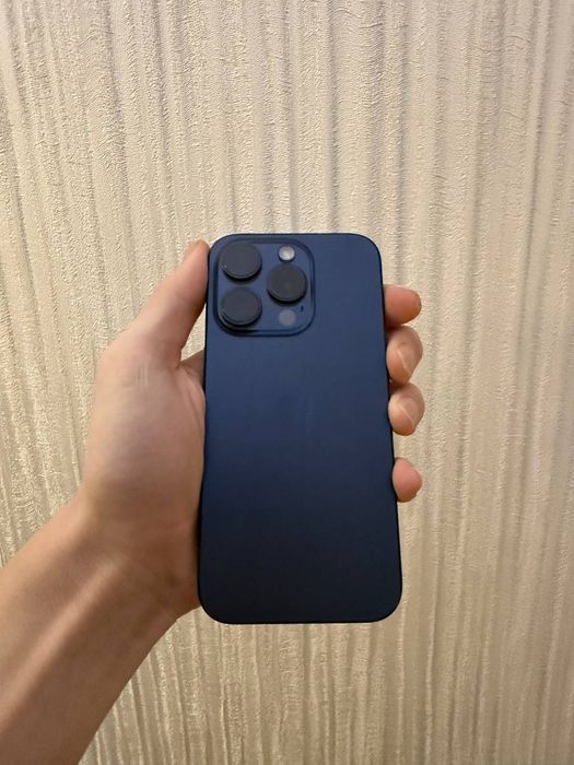 Продам Iphone 15 Pro 256гб