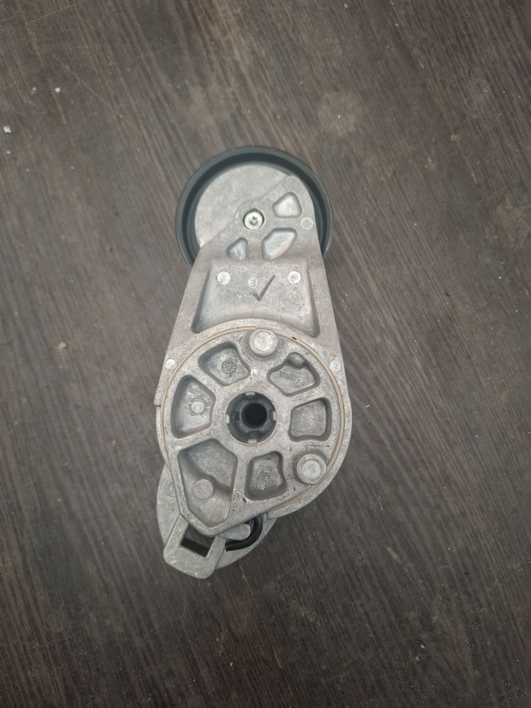 Întinzător curea alternator Volvo FH12 21393207 / 21766717