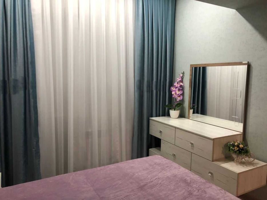 м.Ойбек Ц-7 пос.Юж.Кореи  1(2)-комн 2/9 45 м² ремонт меб/тех