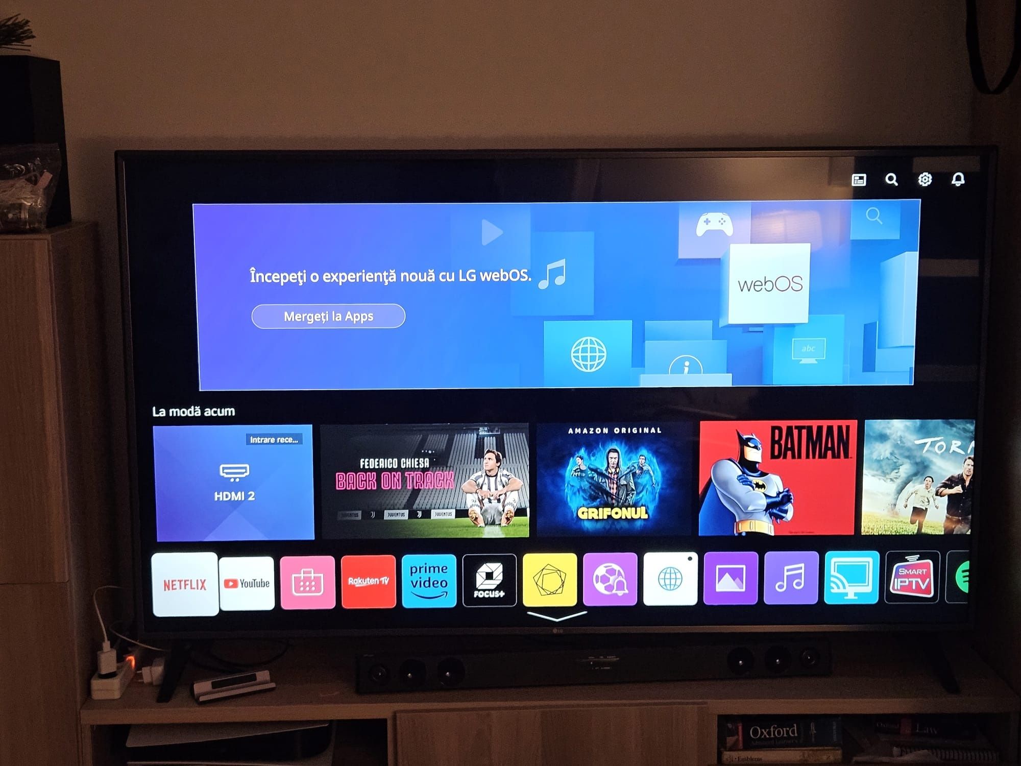 Televizor LG Smart 4K, Diagonală 189 cm (75 inch), Stare Impecabilă