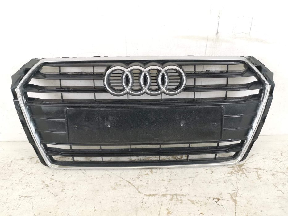 Радиаторна решетка Ауди А4 / Audi A4 Sedan [B9 8W] [ - ] Оригинална По