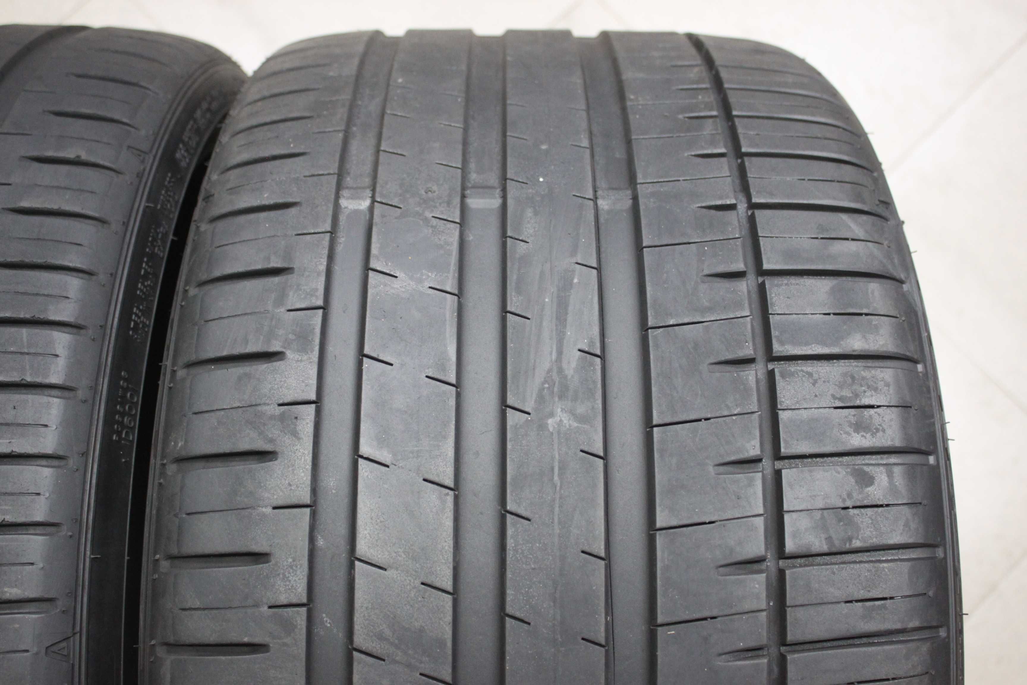305/25-20 Falken