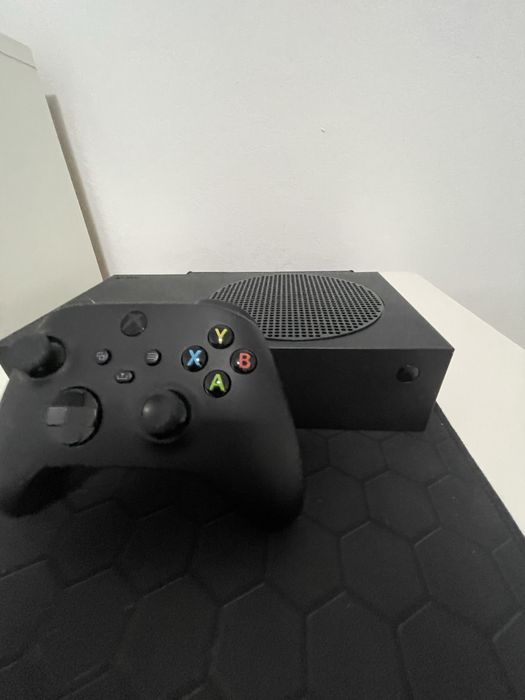 Xbox series s + controller