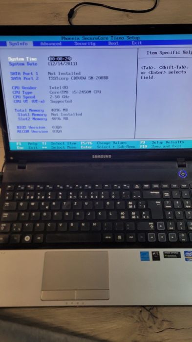 Laptop Samsung NP300E5A S04CH i5-2450m 4 GB