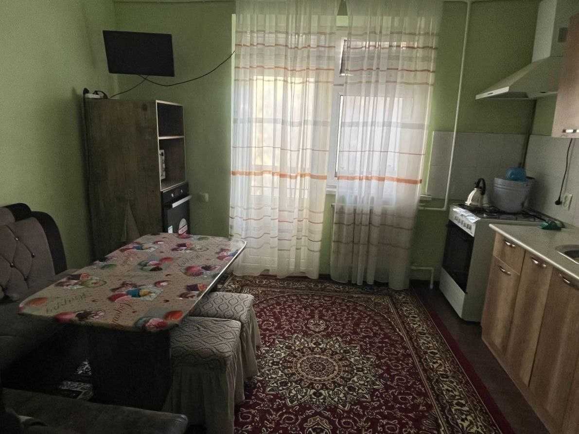Ховли коттедж (НАМУНАЛИ УЙ) сотилади 4 сотих 6 та хона