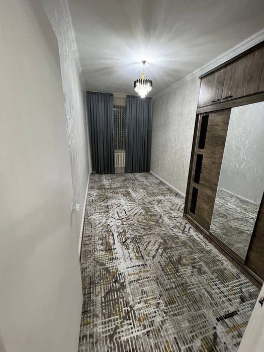 ^СРОЧНО! Парламент 2/4/4 Чиланзар 17 квартал Продаётся квартира