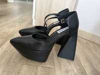 Високи токчета Steve Madden 39 номер