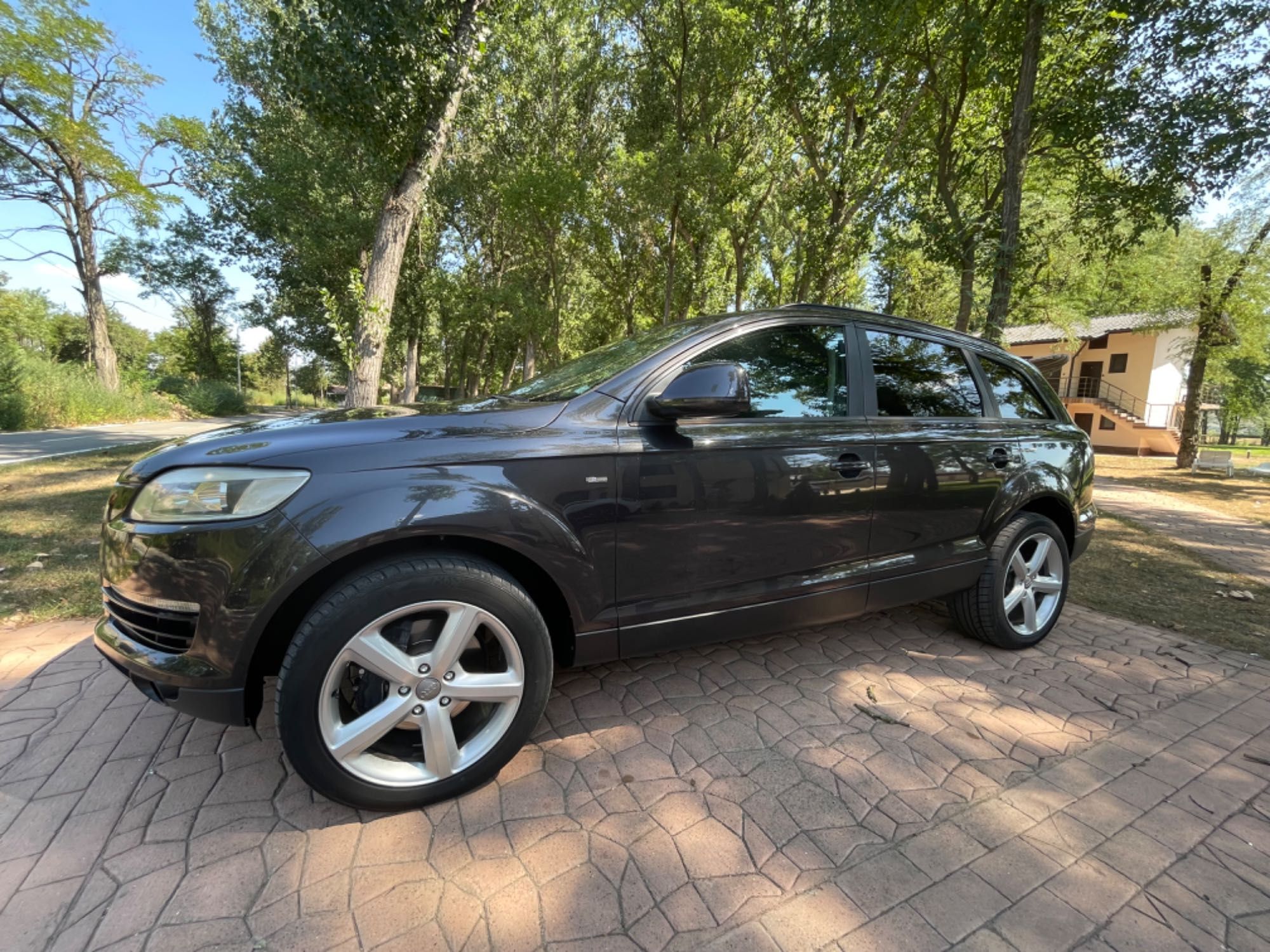 Audi Q7 3.0 Дизел на Пружини