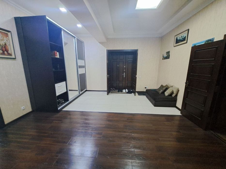 Продаётся 4-х комнатная квартира в ЖК "Габус" Юнусабадский район