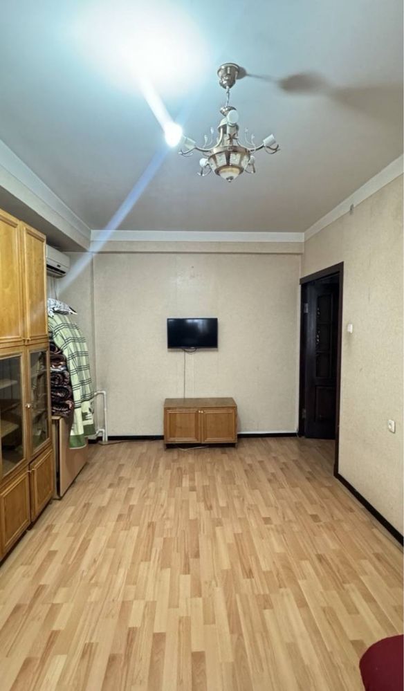 Продаётся 2х кв. Чилонзар, Учтепинский р-н, 56м2. Ор-р Фархадский.