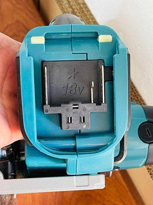 Fierăstrău circular Makita Dss611Z Lxt 18V, Numai corpul, fără fir