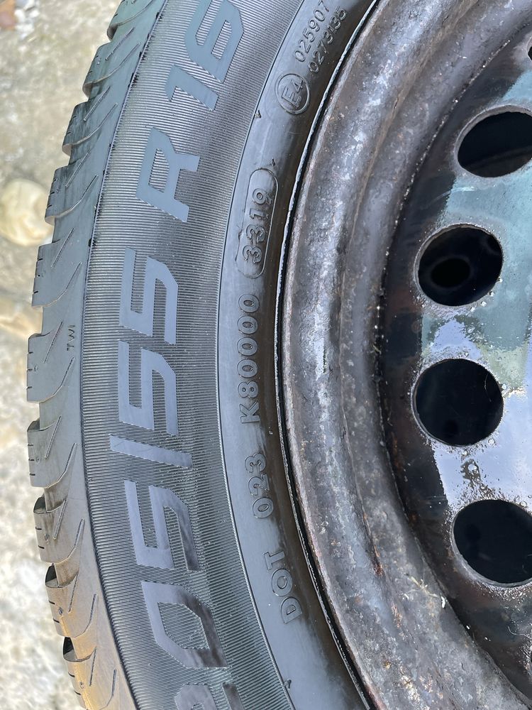 Caucuri/jante 205 55r 16