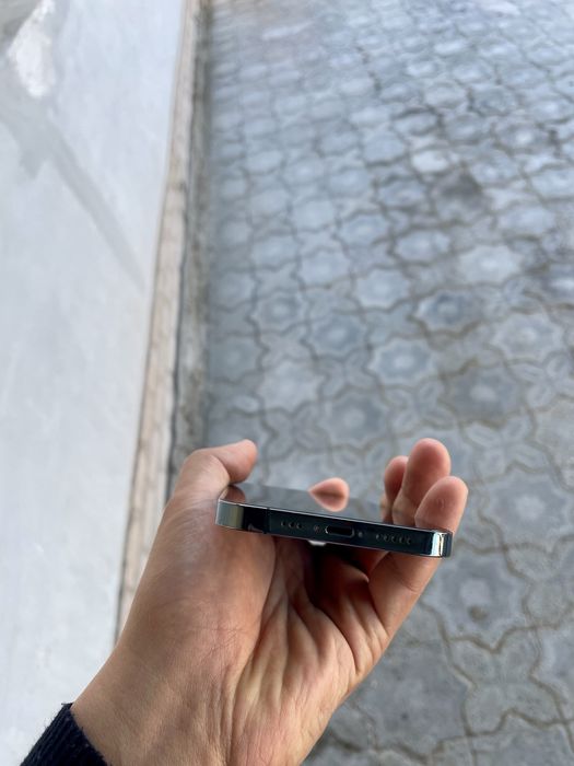 IPhone 12 pro, Original zaryadchiki bilan