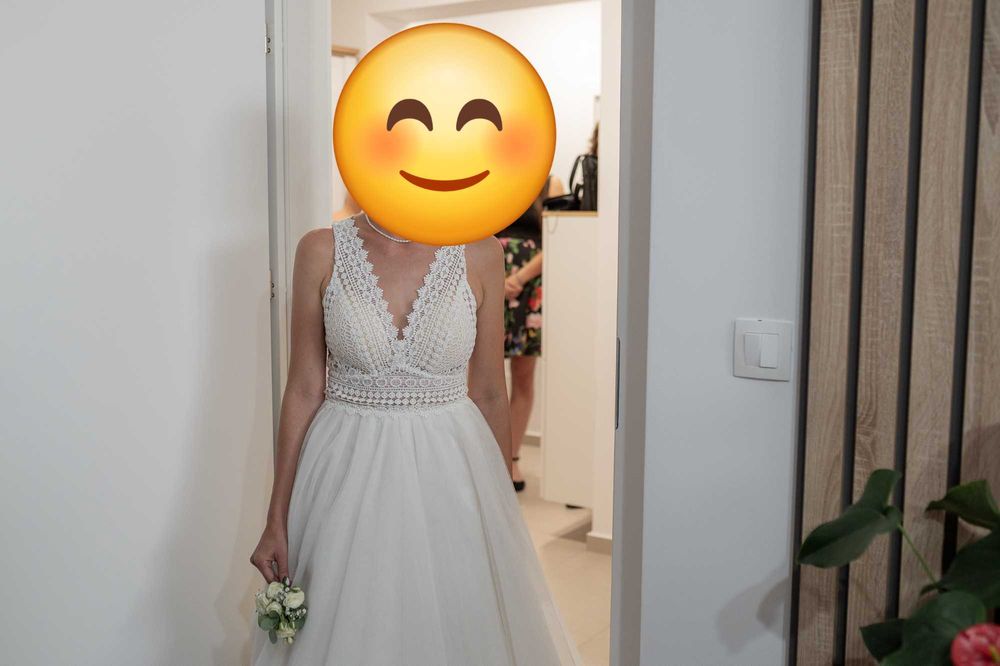 Rochie de mireasă de vânzare – ușoară, elegantă și confortabilă