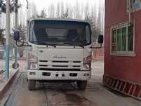Isuzu ozi agdaradi