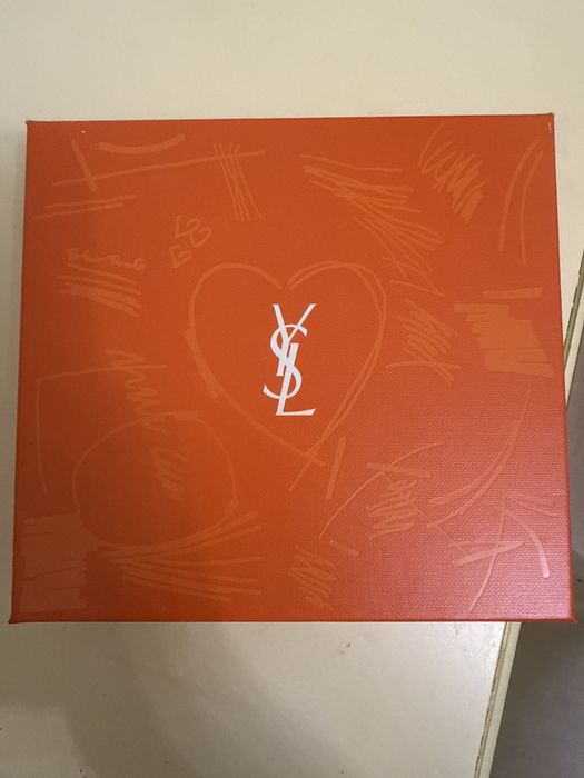 Парфюм (Франция)