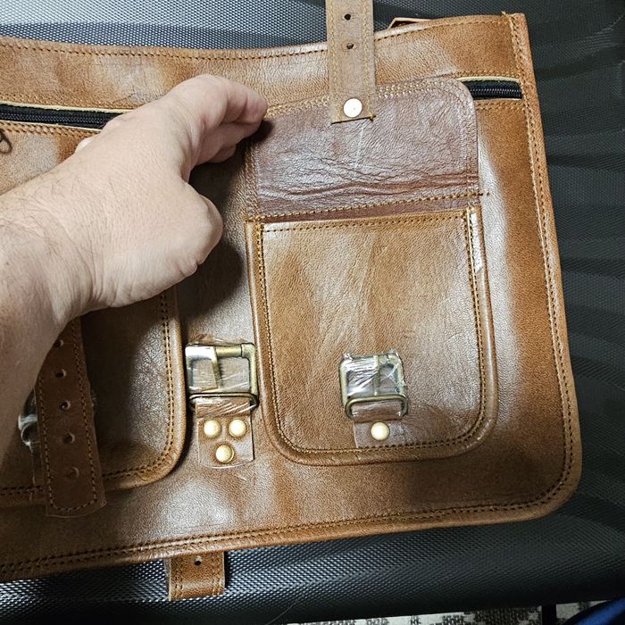 Geantă bărbătească din piele Premium – elegantă, practică