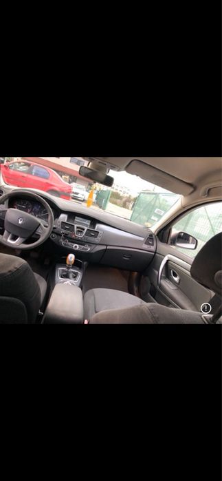 Renault Laguna III 1.5 dCi 110 CP -FISCAL