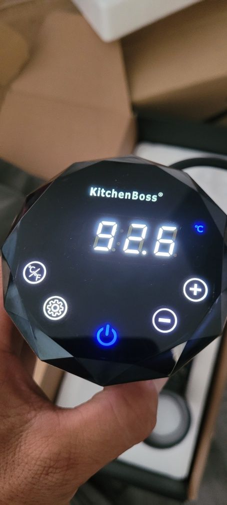 Kitchenboss aparat de gătit sous vide