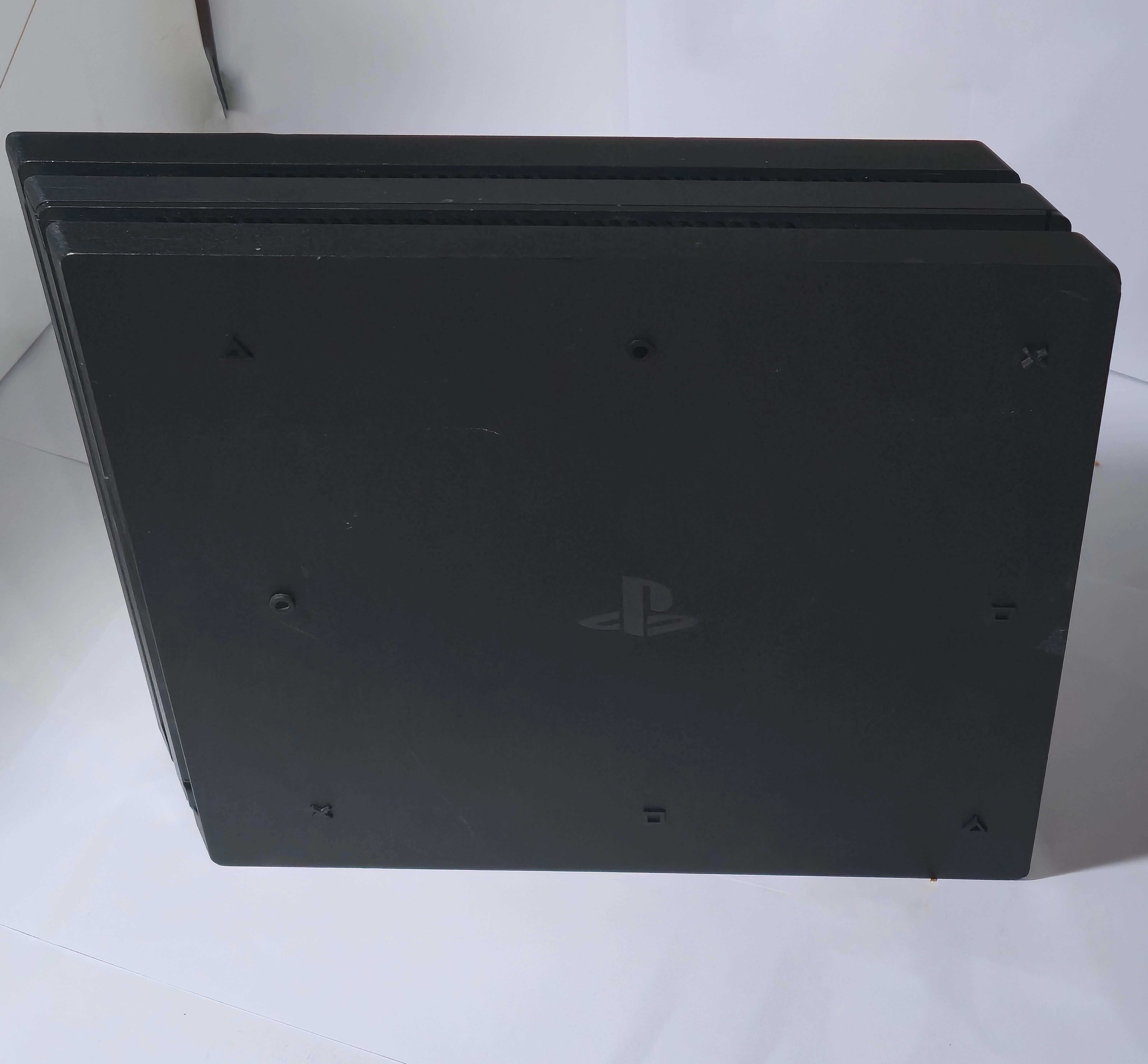 Playstation 4 pro 1tb