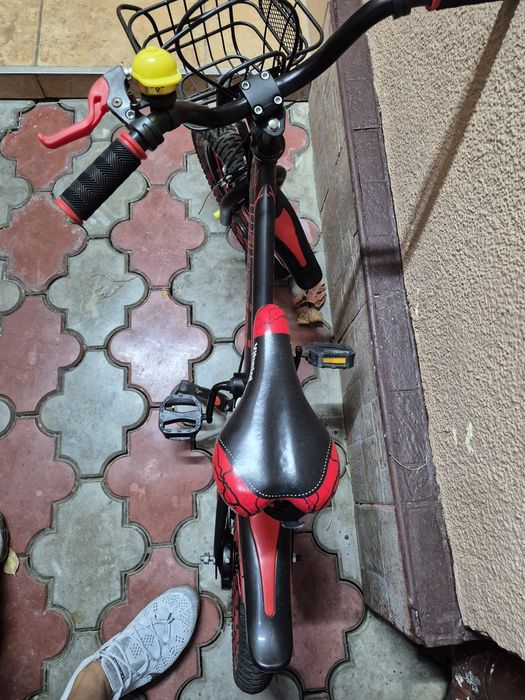 Bicicleta copiii
