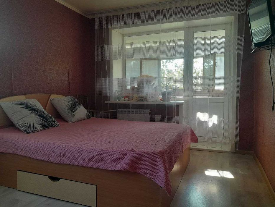 В продаже 1-комнатная квартира в р-не маг. Радуга