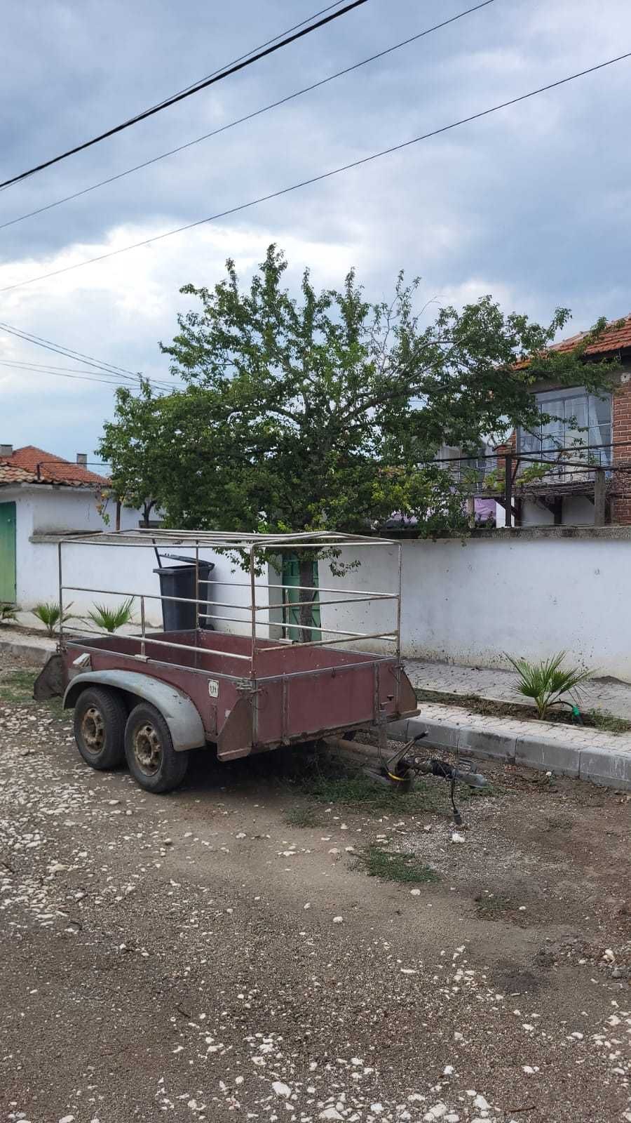 Двуосо ремърке внос от Германия