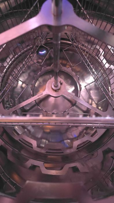 Нова центрофуга за вадене на мед! 3 /12 рамки