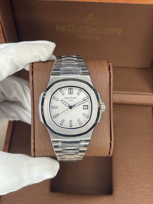 Patek Philippe Nautilius erkaklar uchun qo’l soat karobkasi bn birga