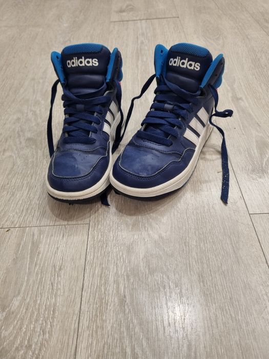Papuci Adidas Hoops Mid