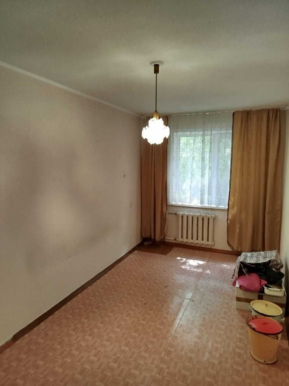 2 комн. кв. на 2 эт. в 7 микр.-не