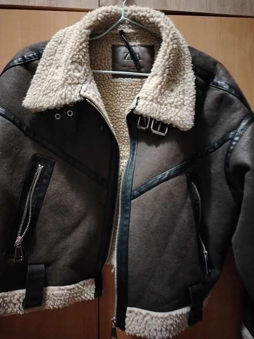 Зимно късо яке Zara