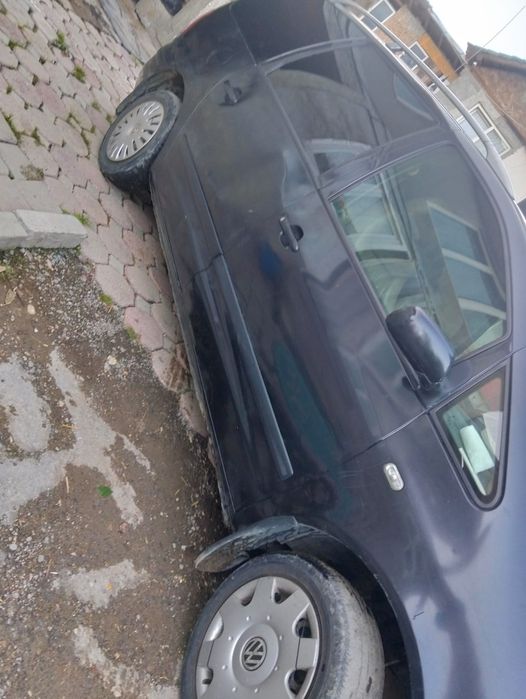 Preț 150 € sau la schimb cu animale mai multe detalii la telefon