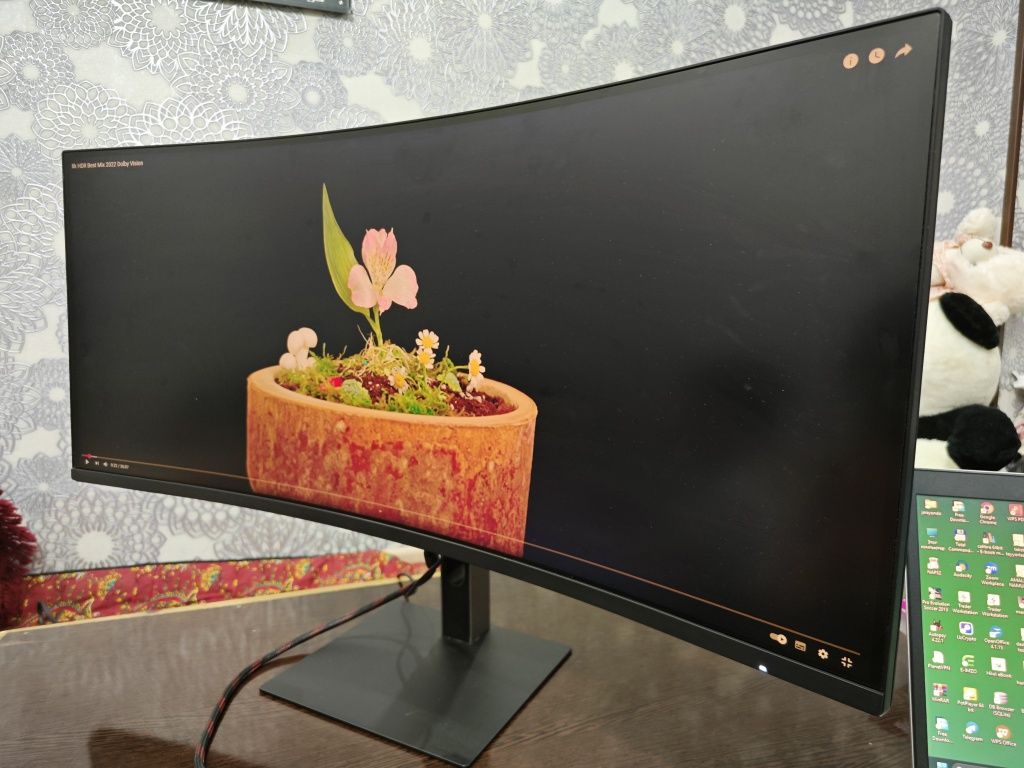 Б/у монитор Redmi G34WQ 4K 180Hz Curved