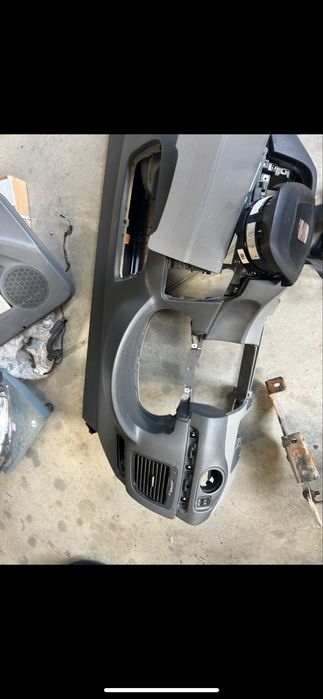 Табло,Arbag и колани Seat Alhambra 2017г