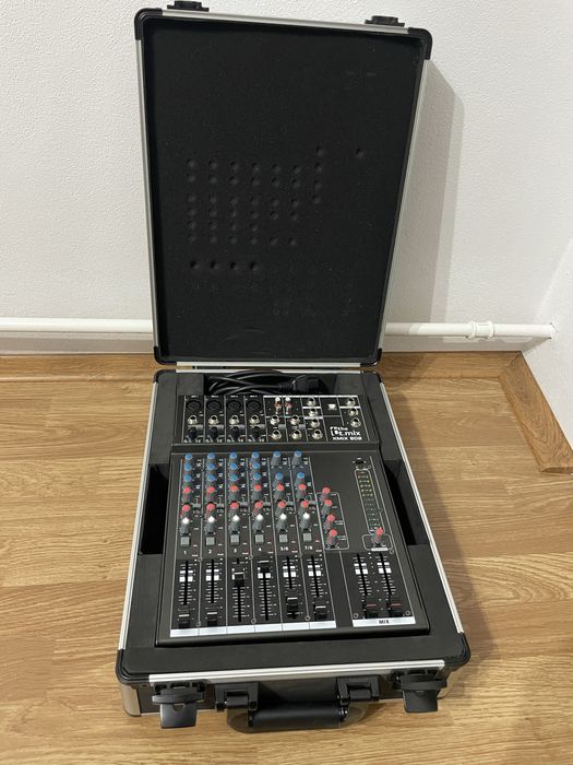 Mixer The T.Mix 802 USB Cu Case Thomann