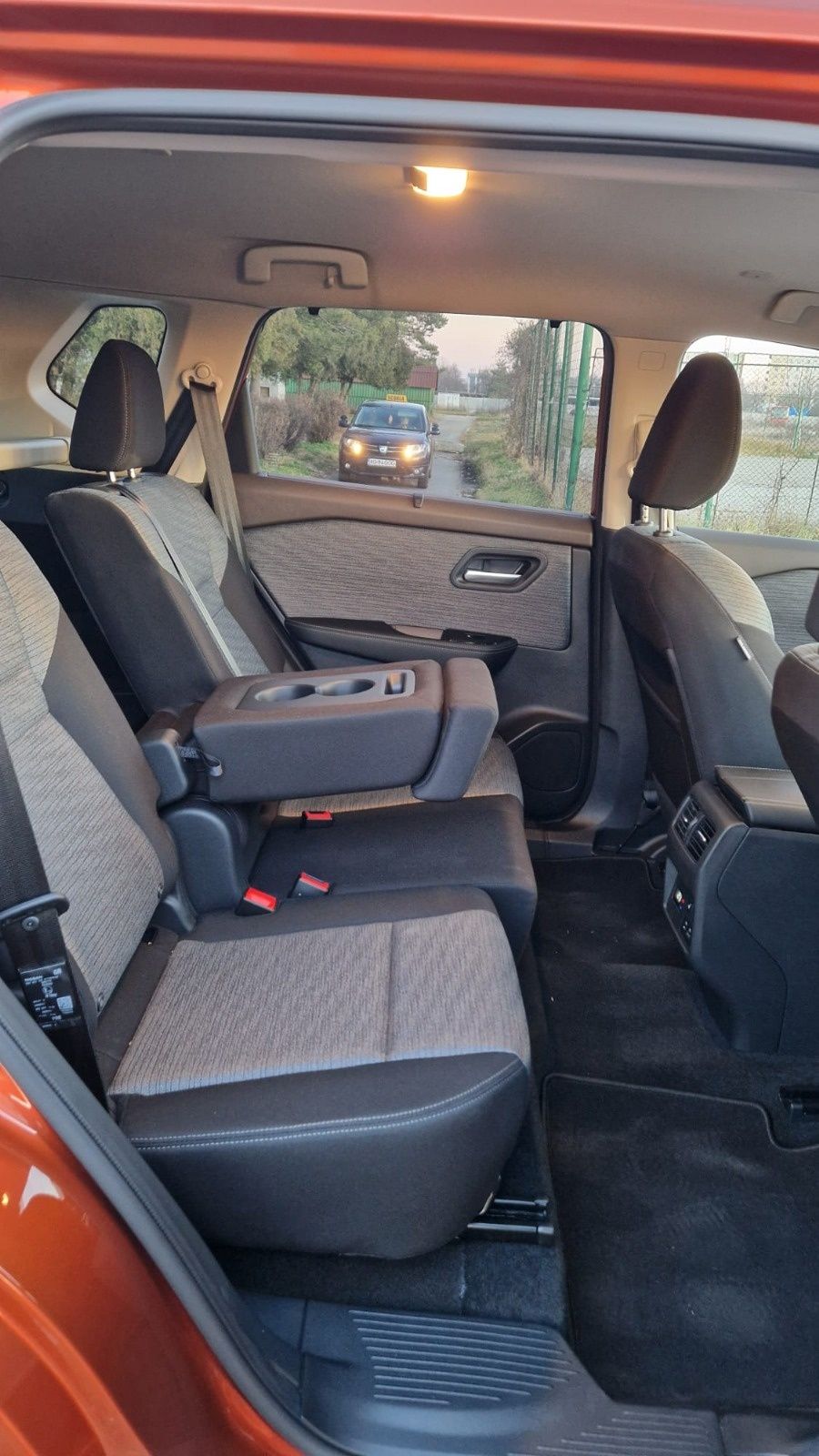 X-Trail E-Power N-Connecta nou