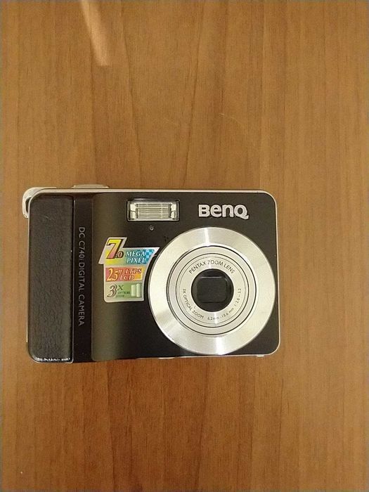 Цифров фотоапарат BENQ