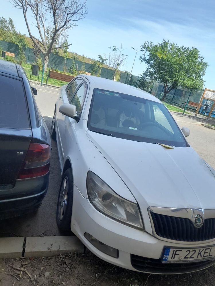 Skoda octavia si chevrolet cruze