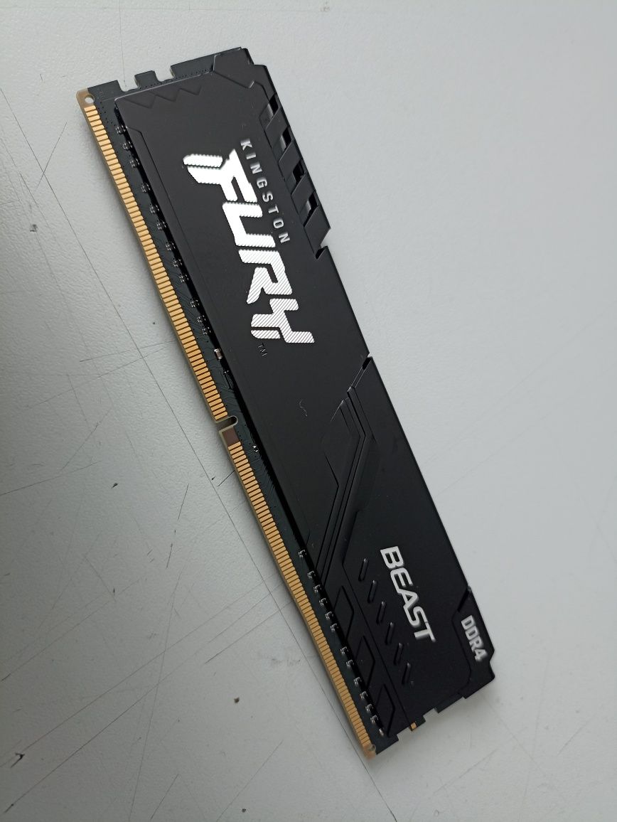 ОЗУ ddr 4 16 gb читайте внимательно описание!